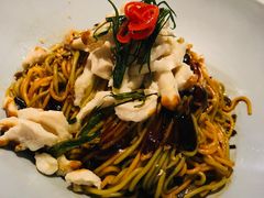 葱香田园鸡丝面-港丽餐厅(高德置地店)