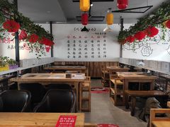 大堂-珍巴奴毛肚牛肉小火锅(四惠店)