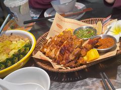 -小小集渔·泰式大排档(太古里香槟店)