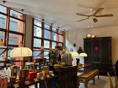 -银米·云南传统过桥米线(双廊黑金冠店)