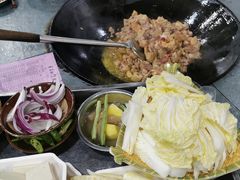 -咊记茅草棚柴火鸡(乌当店)