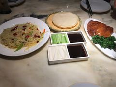 -梁家大院•农家菜(昆山会展中心店)