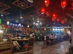 大堂-龙泉人椰子鸡.糟粕醋.海南菜(三亚旗舰店)