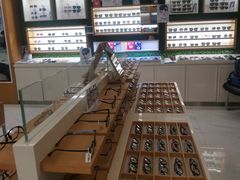 -光明眼镜·蔡司授权(九亭U天地店)