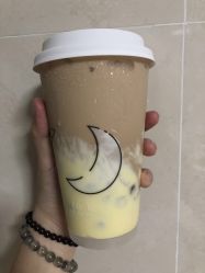-桃桃屿·潮牌酷银(世纪荟店)