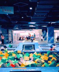 -反弹蹦床公园·亲子乐园·团建·派对(青岛融创茂店)