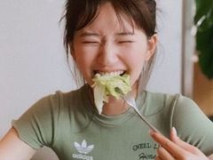 -奈雪的茶(东原悦荟店)