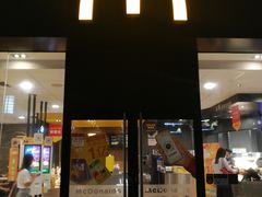 门面-麦当劳(华融店)