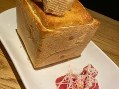 冰淇淋遇上面包-热度餐厅(老佛爷店)