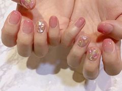 -群丽化妆摄影美甲纹绣培训学校