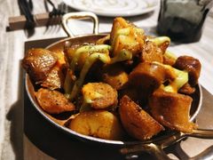 -查特花园美食广场(西单大悦城店)