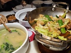 -绿茶餐厅(财富购物中心店)