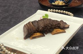 Lotus Field Grain-Fed Steak