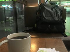 -星巴克(西安机场1店T3到达店)
