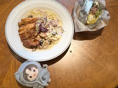-秘密旅行Bonjour(黑金冠 江南西店)