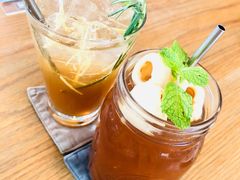-ROAST coffee & eatery
