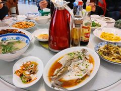 鲜银鱼炒蛋-渔阿婆熟醉蟹·30年本帮菜传承·鱼头汤(拈花湾·灵山必推店)