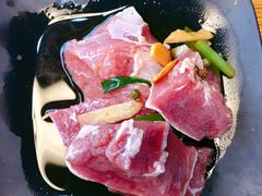 -陆记牛庄·碳锅龙虾烧烤(爱上花园店)