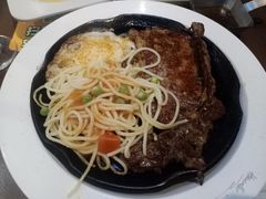 -豪客来牛排(空港华联店)