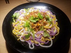 -丫丫厨娘·柠檬鸭(江南蓝鲸世界店)