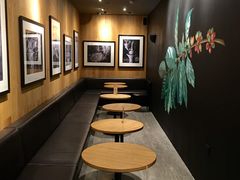 -星巴克(宁波东门银泰店)