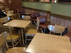 大堂-星巴克(温州龙湾万达店)