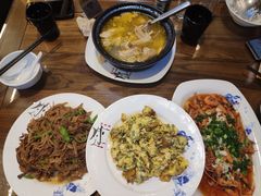 -缘来聚·徽菜名店(黄山宏村店)