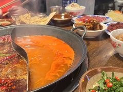 -萍姐火锅·公路夜市(武汉首店)