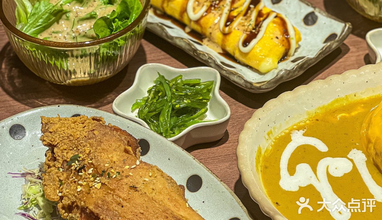 为了这口手枪腿咖喱🍛蛋包饭我能炫一碗