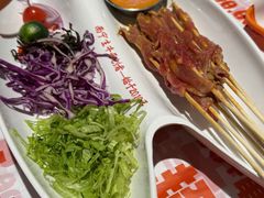 -威记烧嘢·南宁烧烤·超级生牛(绿地店)