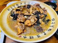 -巧婆婆特色东北菜·铁锅炖