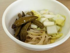 -闫家驴肉老店(华电一校店)