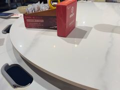 -琥珀老六龙虾(四里河店)