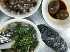 -芳婆糕团店(王府大街店)