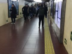 -建国门(地铁站)