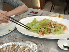 -新丁香海鲜酒店(银海商贸城店)