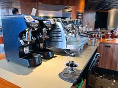 自助取餐区-星巴克臻选(深圳万象天地旗舰店)