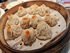 蟹黄小笼包-红厨巷·淮扬菜(熙南里店)