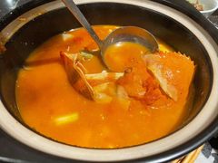 梭子蟹番茄豆腐煲-菲乐餐厅(三十年经营·湖滨路店)