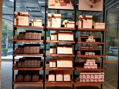 -Laderach 莱德拉(上海环贸iapm店)