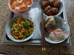 -鲸育宝宝月嫂(徐汇店)