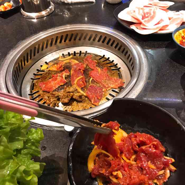 金牛角烤肉(平安店)-"牡丹江市的金牛角烤肉饭店在东六条路平安街.