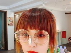 -目艮眼镜SHOWROOM(品牌集合店)