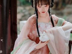 -汉仪华裳汉服馆(豫园店)