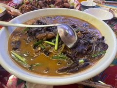 -闯关东东北农家菜(崂山石老人店)