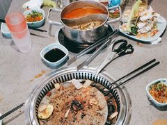 -金滏山烤肉·海鲜·火锅自助餐厅(襄阳万达店)