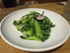 -渝信川菜 · 川味家常菜(财富购物中心店)