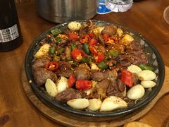 -老东镇啤酒屋海鲜加工·蒸汽海鲜·海鲜烧烤(台东店)