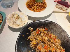 -春树下·树屋花房西餐厅(罍街AS1980店)