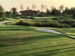 -万柳高尔夫俱乐部